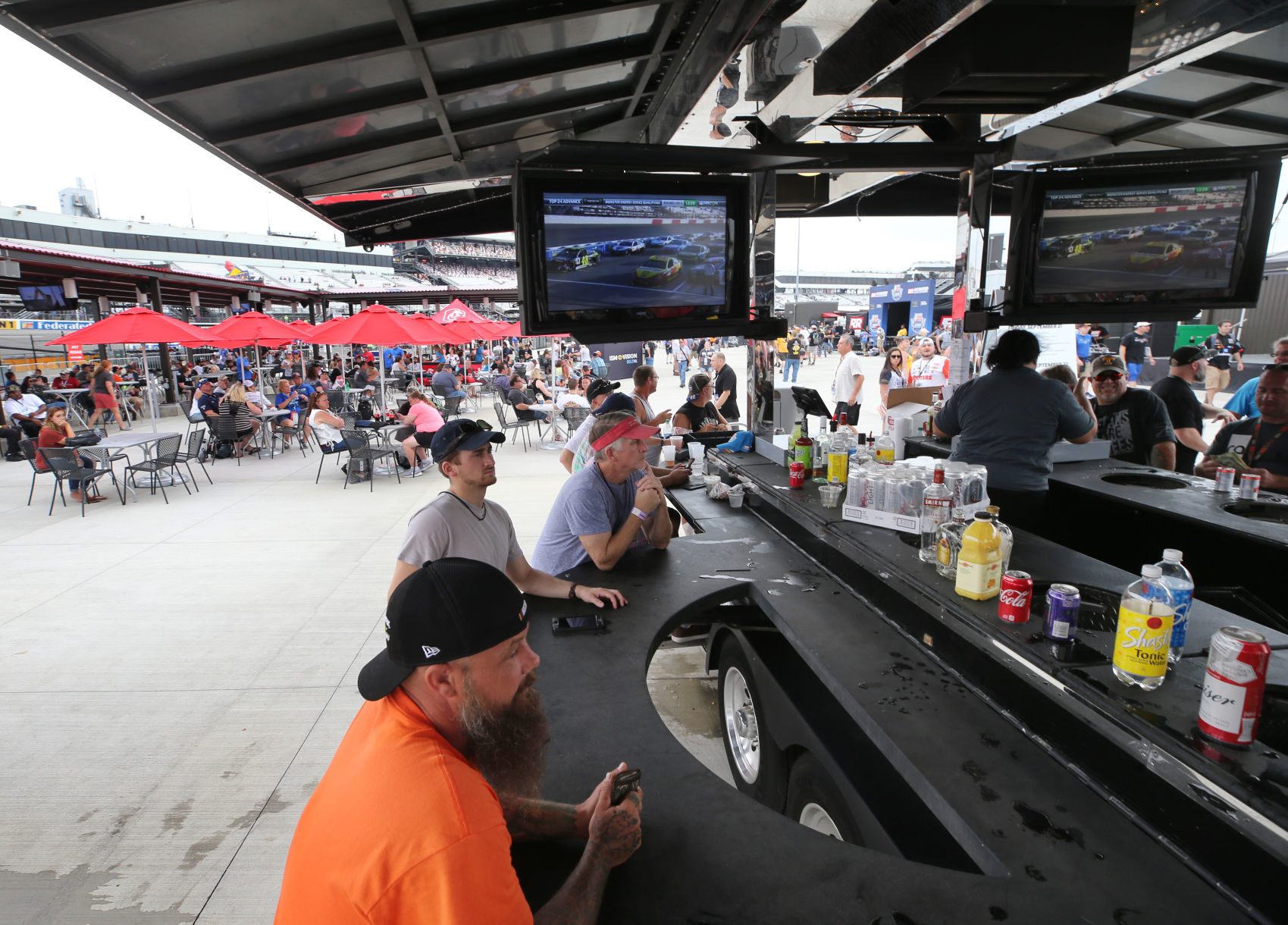 20180923_SPO_NASCAR_AWE09